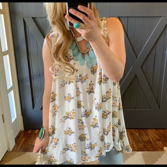🌻Summer Floral Boho Laying Tunic Tank Sizes M - Picture 7 of 7